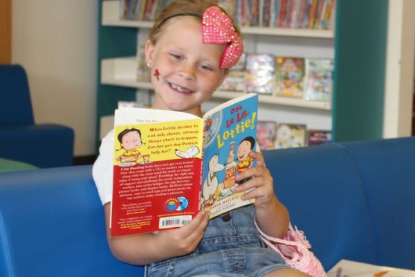 Forum Library - Child Reading